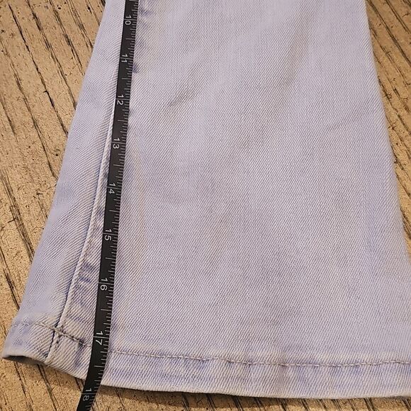 Light Blue Mid Rise Flare Jeans Size 5 - Picture 9 of 15